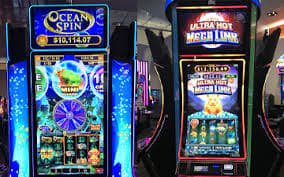 Antarmuka Togel 2D di aplikasi maxwin77 menampilkan pilihan angka dan layar konfirmasi taruhan